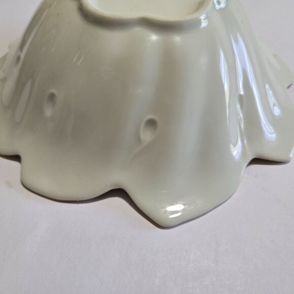 Vintage Trinket or Candy Dish - Picture 6 of 9